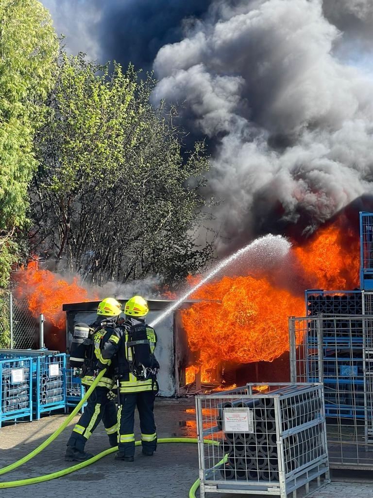 Trafobrand bei Bürsten-Weber