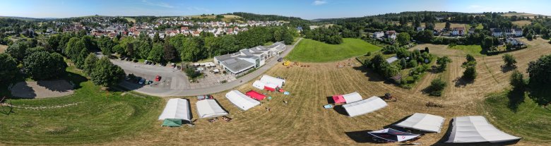 Das Zeltlager von oben Das Zeltlager von oben
